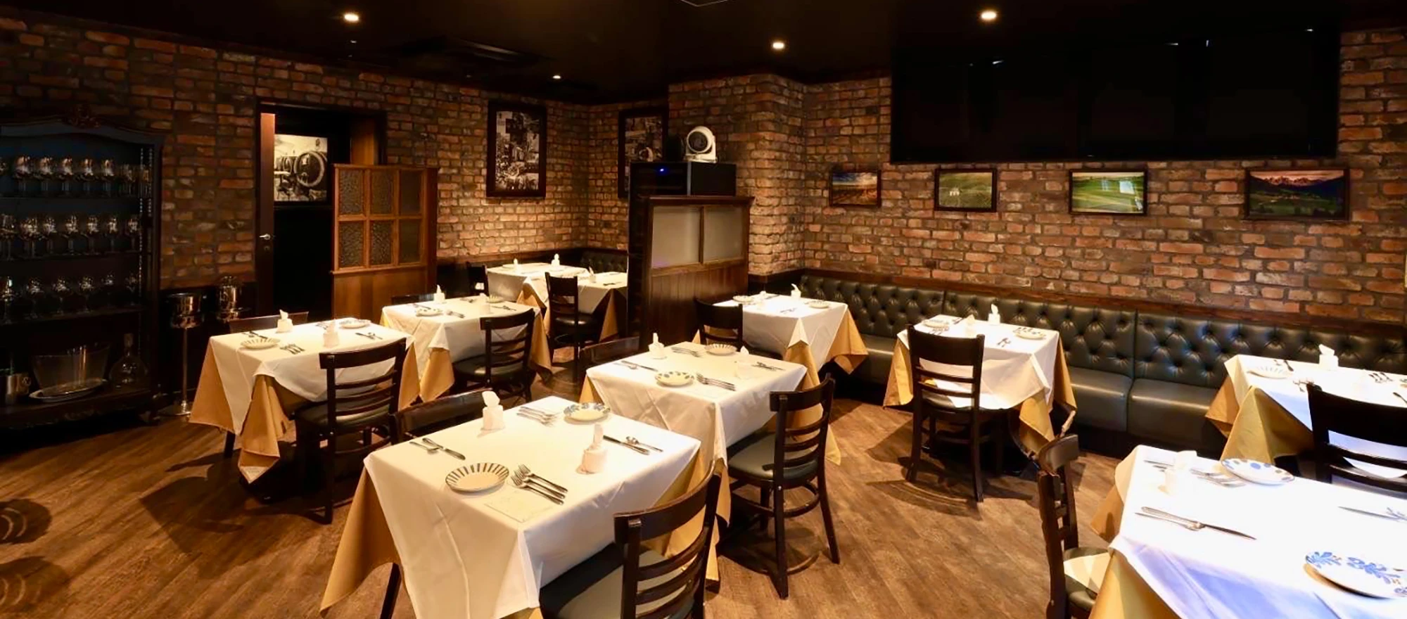 Osteria 店内イメージ